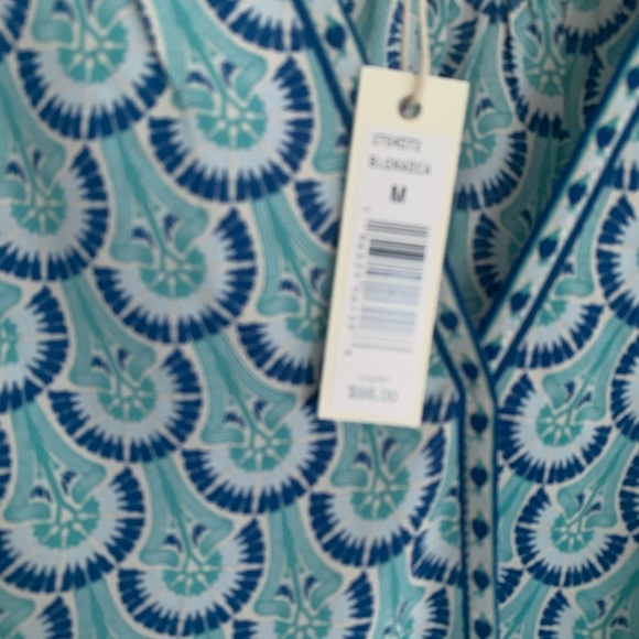 New Max Studio short Flutter Sleeve Top Blouse SZ Medium - Picture 2 of 11